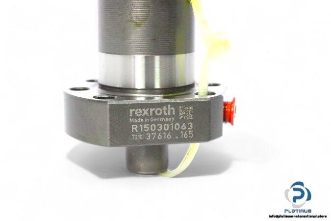 rexroth-R150201063-flanged-single-nut-(new)-carton-2