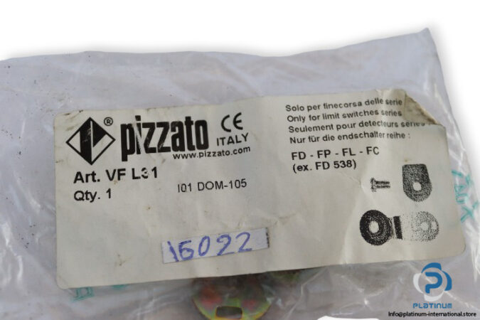 pizzato-VF-L31-limit-switch-roller-lever-(New)-1