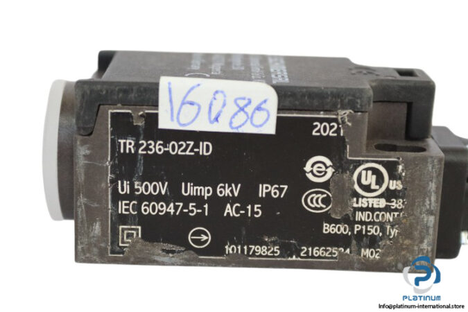 schmersal-TR-236-02Z-ID-position-limit-switch-(Used)-3