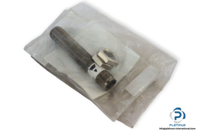 carlo-gavazzi-ICB12LF02POM1-inductive-proximity-sensor(new)