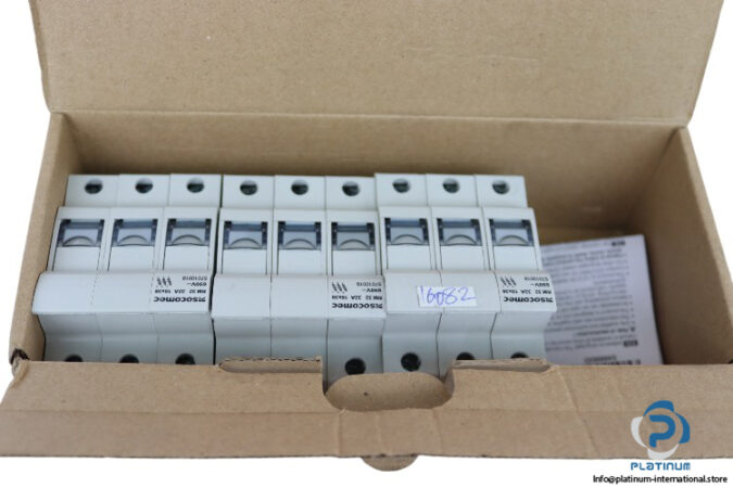 socomec-RM32-10X38-3P-fuse-switch-disconnector-(New)-1