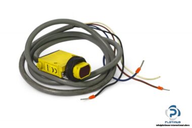 turck-EO3M-MI-UNP6X-photoelectric-sensor(used)