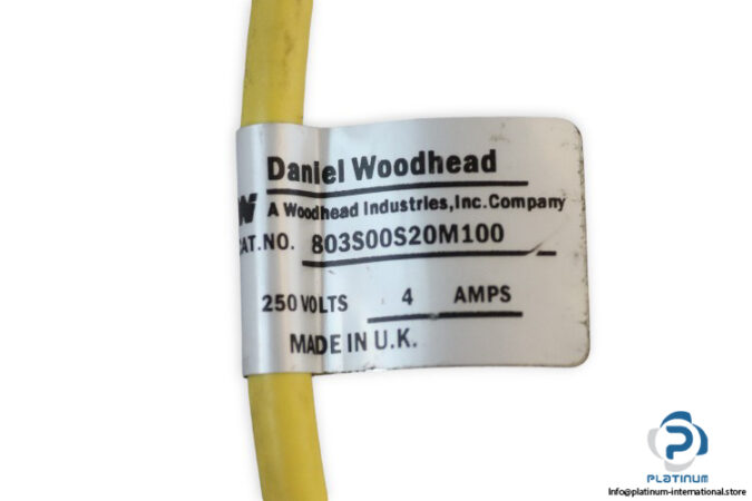 Daniel-woodhead-803S00S20M100-connector(used)-2