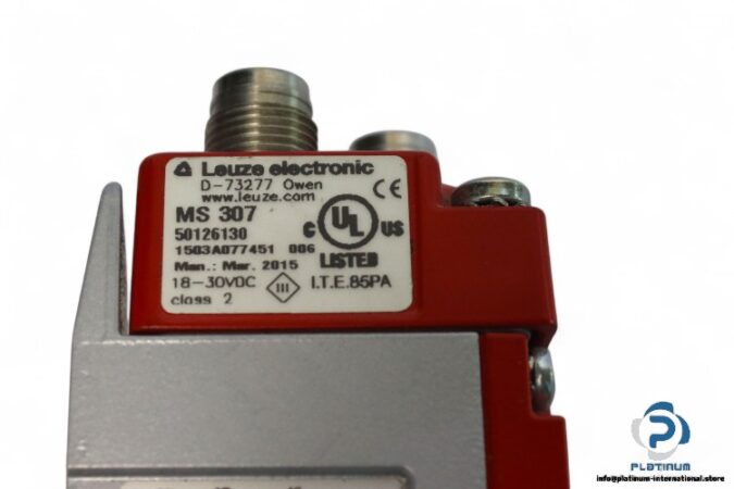 leuze-BPS-307I-SM-100-bar-code-positioning-system-new-5