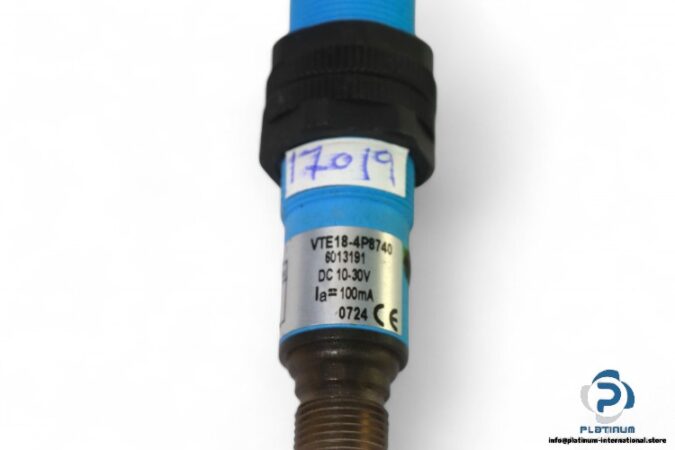 sick-VTE18-4P8740-photoelectric-proximity-sensor(used)-2