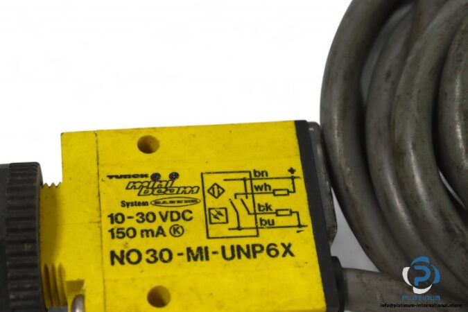 turck-NO30-MI-UNP6X-photoelectric-diffuse-sensor(used)-2