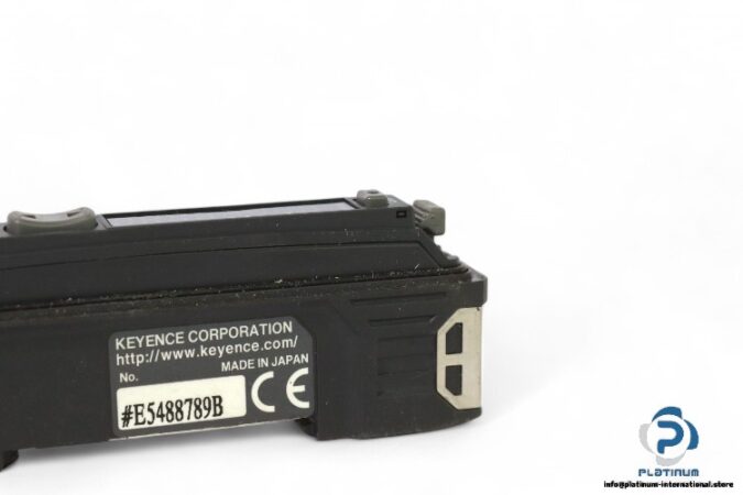 keyence-FS-N15CP-digital-fiber-optic-sensor(used)-2