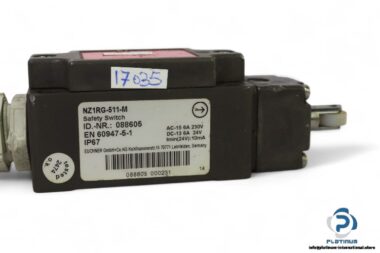 euchner-NZ1RG-511-M-safety-switch(used)-1