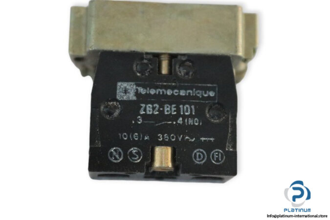 telemecanique-ZB2-BZ101-61430_8942-contact-block-(new)-2