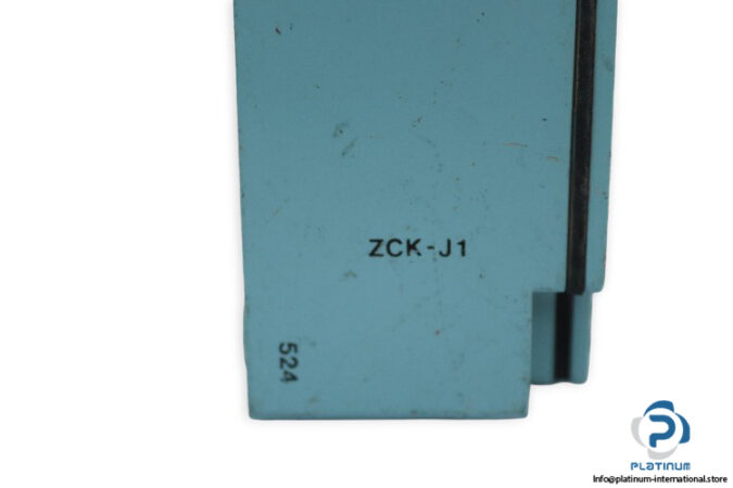 telemecanique-ZCK-J1-limit-switch-(used)-1