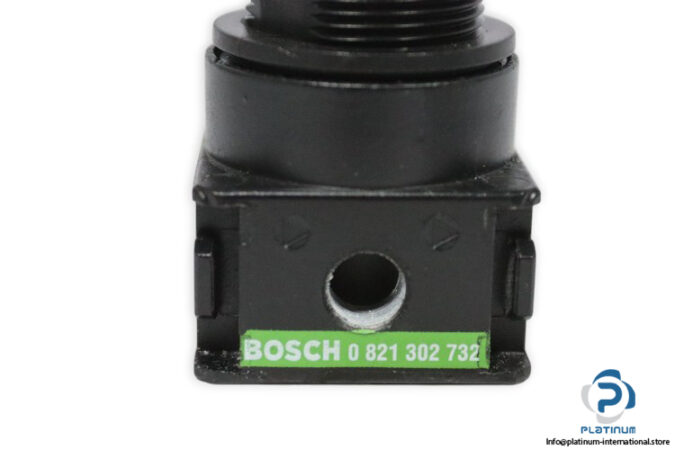 Bosch-0-821-302-732-pressure-regulator(new-carton)-1