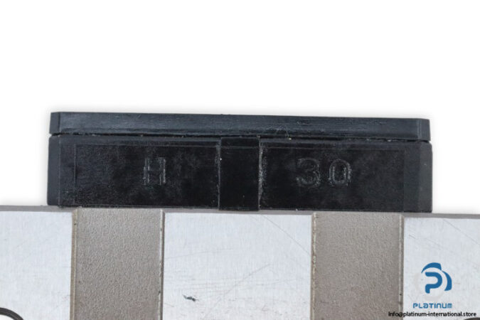 tsubaki-H30LEA-linear-bearing-block-(new)-2