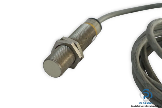 omron-TL-X5Y2-GL-inductive-proximity-sensor-(Used)-1