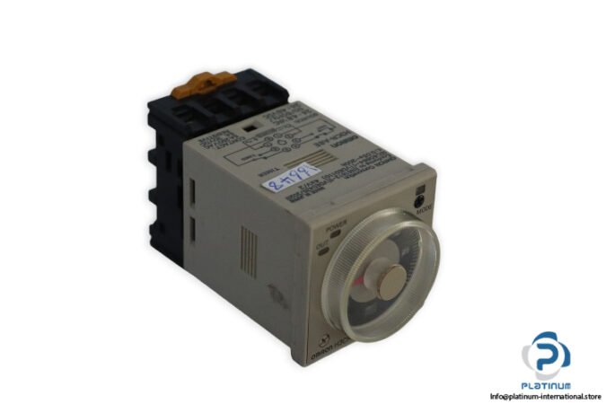 omron-H3CR-A8E-solid-state-multi-functional-timer(used)