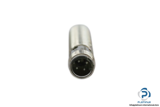 omron-E2A-M12KS04-M1-C1-cylindrical-proximity-sensor(new)-1