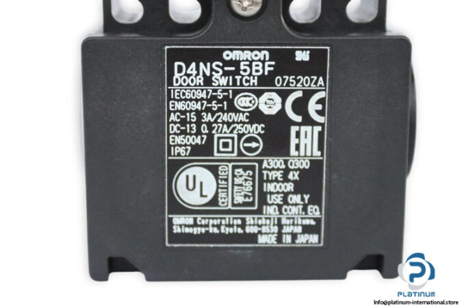 omron-D4NS-5BF-safety-interlock-switch(new)-1