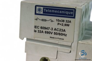 telemecanique-GS1-DD3-switch-disconnector-used-1