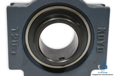 koyo-UCT211-JE-take-up-ball-bearing-unit-new-1