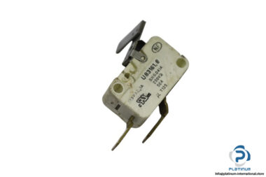 crouzet-U83161.8-micro-switch(used)