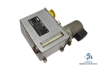 vogel-MFE5-BW3-2-100-lubricator-gear-pump-unit-(Used)