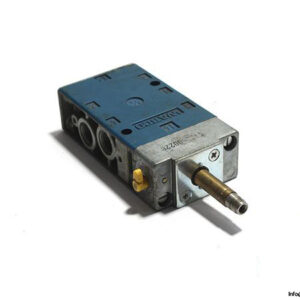 Wabco-572670220-single-solenoid-valve