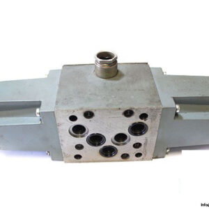 rexroth-4-we-8-d-2-0_of-w-220-50-nz-4-directional-control-valve-2