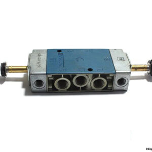 wabco-5726235220-double-solenoid-valve-1