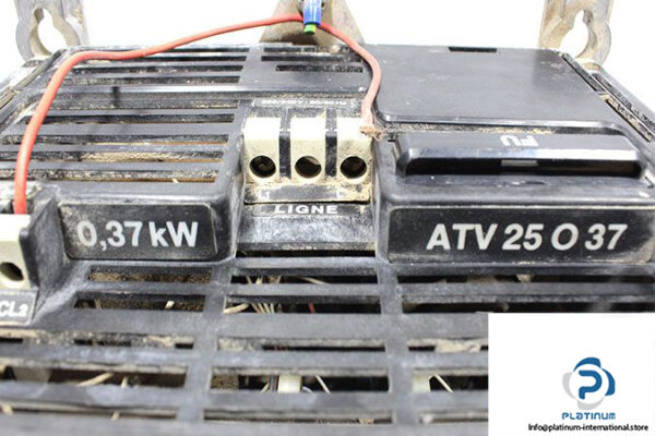 telemecanique-atv-25-o-37-frequency-inverter-3