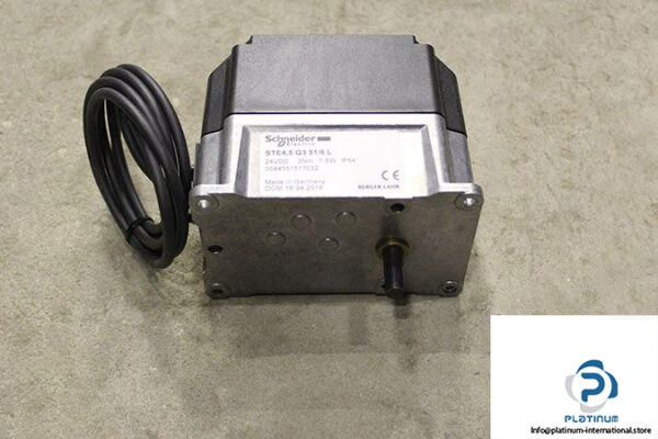 schneider-STE-4,5-Q3-51_6-L-servo-drive