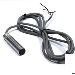 telemecanique-XSA-H05713-inductive-sensor