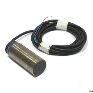 telemecanique-XSA-V12801-inductive-sensor