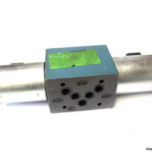 bosch-0-810-001-415-directional-control-valve-3