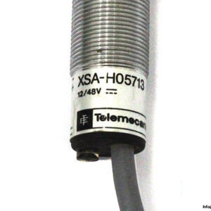 telemecanique-xsa-h05713-inductive-sensor-1