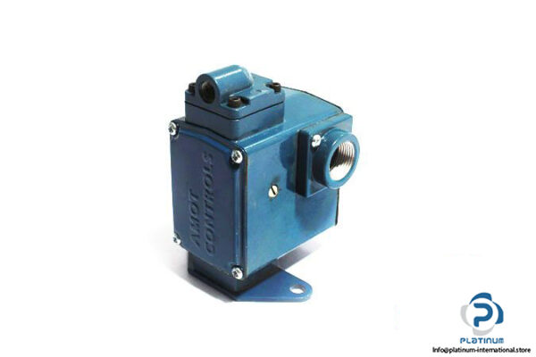amot-4140ck1e11aao-ee-single-step-pressure-switch-new-4