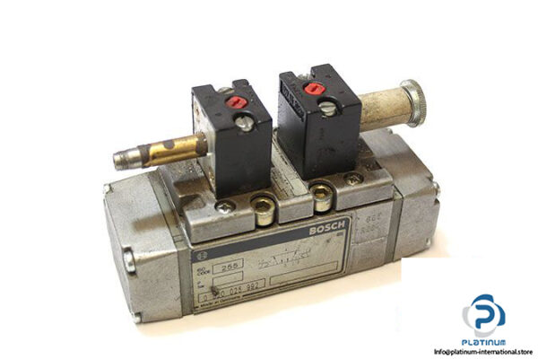BOSCH-0-820-025-992-double-solenoid-valve
