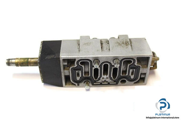 walter-pneumatic-sxe9573-180-151-single-solenoid-valve-2