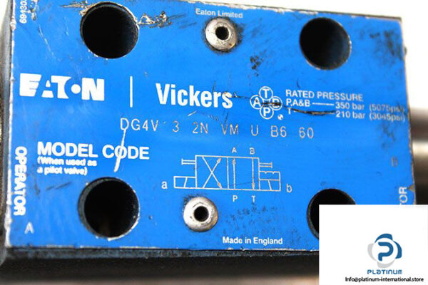 vickers-dg4v-3-2n-vm-u-b6-60-solenoid-operated-directional-valve-1