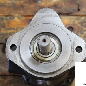 vickers-pvb5-rsy-21-cm-11-variable-displacement-piston-pump-2