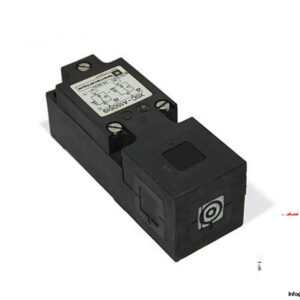 telemecanique-XSC-A150519-inductive-sensor