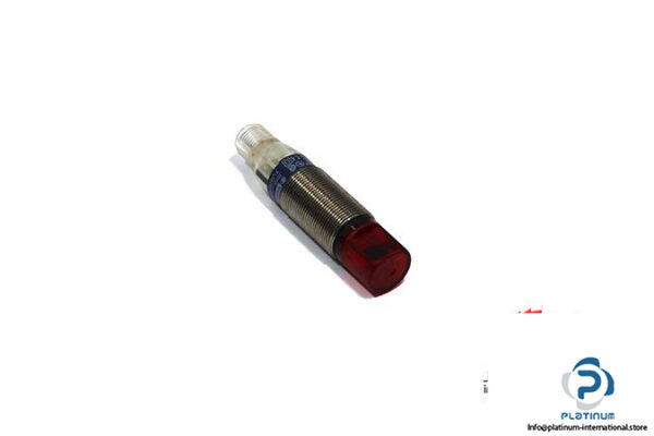 telemecanique-XUB2BPBWM12R-photoelectric-sensor