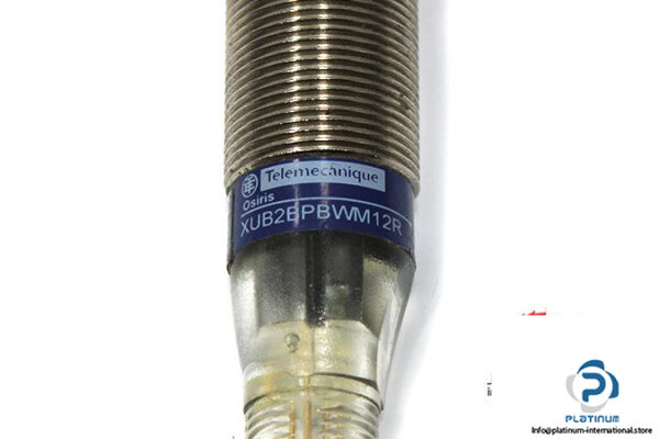 telemecanique-xub2bpbwm12r-photoelectric-sensor-2
