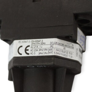 salzer-H233-41300-A02-switch-isolator-(used)-2