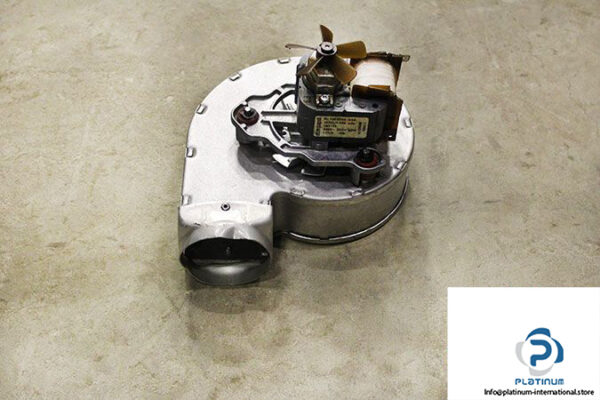 ebmpapst-RL108_0034-A54-3030LH-449-centrifugal-fan