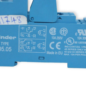 finder-95.05-relay-socket-with-relay-shutter-(new)-1