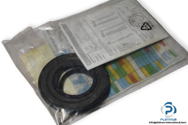 skf-TSN-615-A-housing-seal-(new)-(carton)