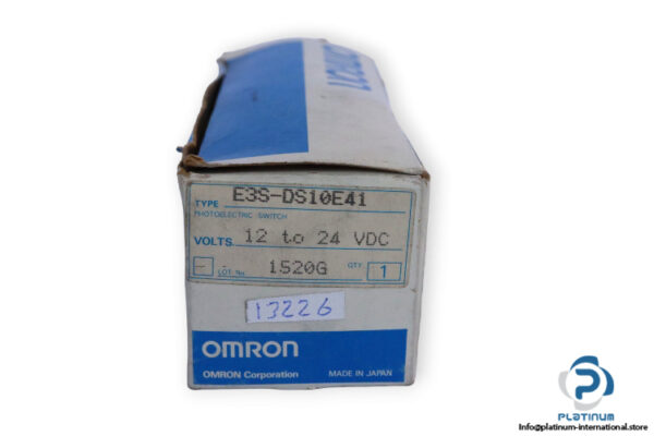 omron-E3S-DS10E41-retroreflective-sensor-(New)-3