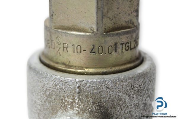 ddr-orsta-05-TGL26234_20-pressure-relief-valve-used-2