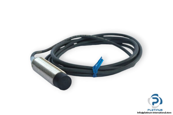 omron-E2A-M18LN16-WP-B1-inductive-proximity-sensor-(Used)