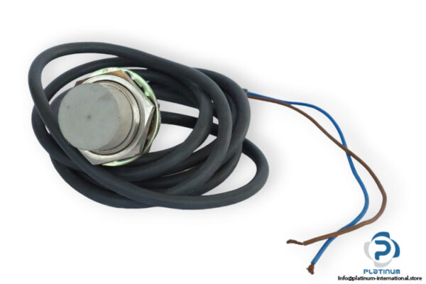 omron-E2E-X18MY1-inductive-proximity-sensor-(Used)