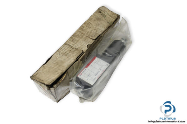 Kramp-KRMPR-03-P3-hydraulic-check-valve-(new)-(carton)